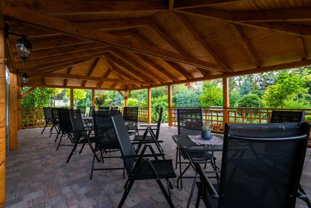 Villa Ephelia Dunajská Streda Dış mekan fotoğraf