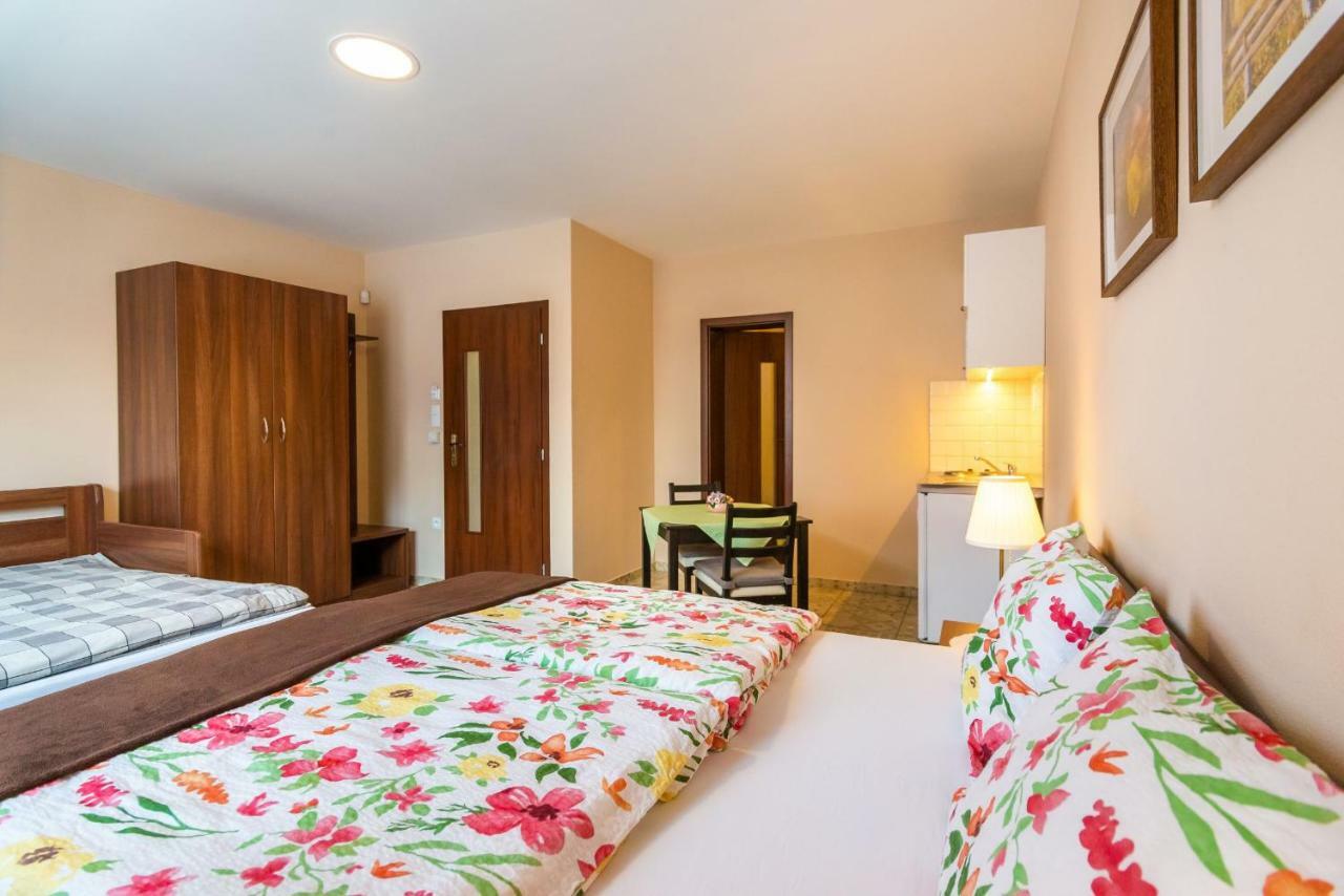 Villa Ephelia Dunajská Streda Dış mekan fotoğraf